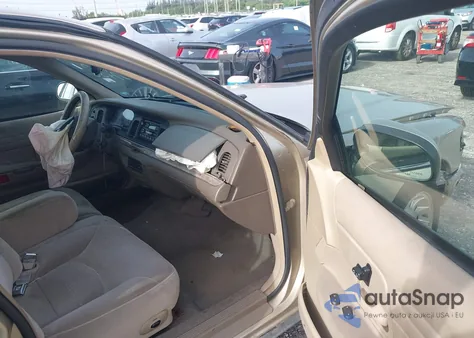 1999 Ford Crown Victoria Lx z USA, uszkodzony, nr VIN 2FAFP74W4XX127400